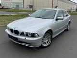 BMW 525i Limousine / E39 / 2003 / 6-Zylinder - BMW mit Benzin-Antrieb: E39