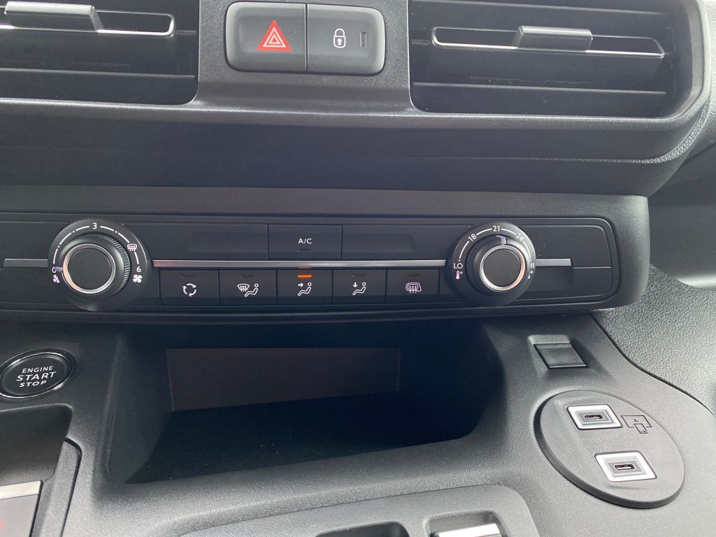 Fahrzeugabbildung Citroën e-Berlingo 50 kWh *neues Modell*Top Ausstattung*