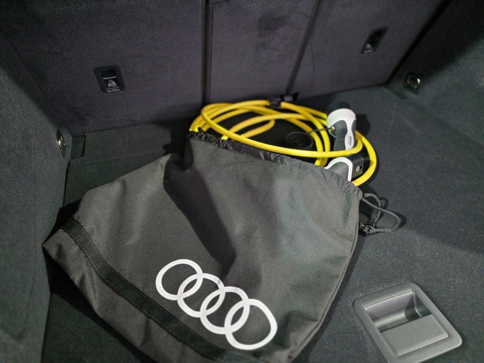 Audi Q3 45 TFSI e S line foto 15