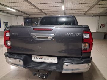 Toyota Hilux - 7