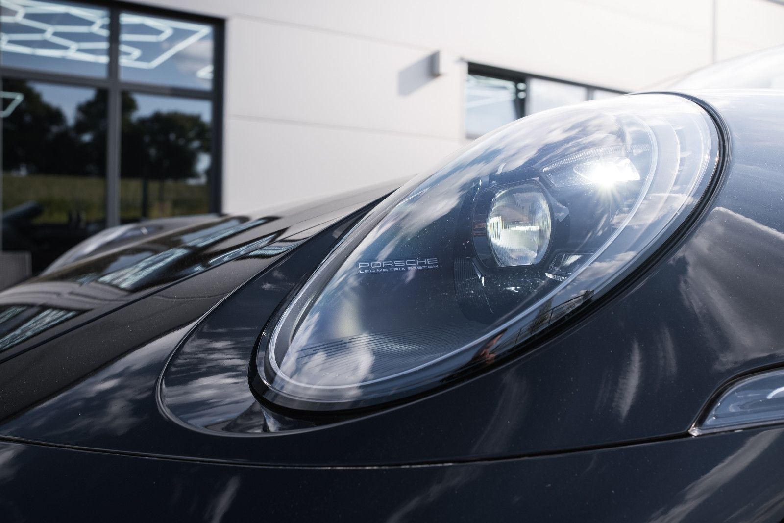 Fahrzeugabbildung Porsche 992/911 Turbo Cabrio-Lift-PDCC-LED-Burmester