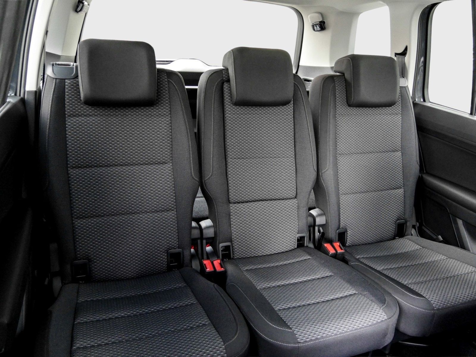 Volkswagen Touran Last Edition 1.5 TSI DSG LED Navi AHK ACC foto 4