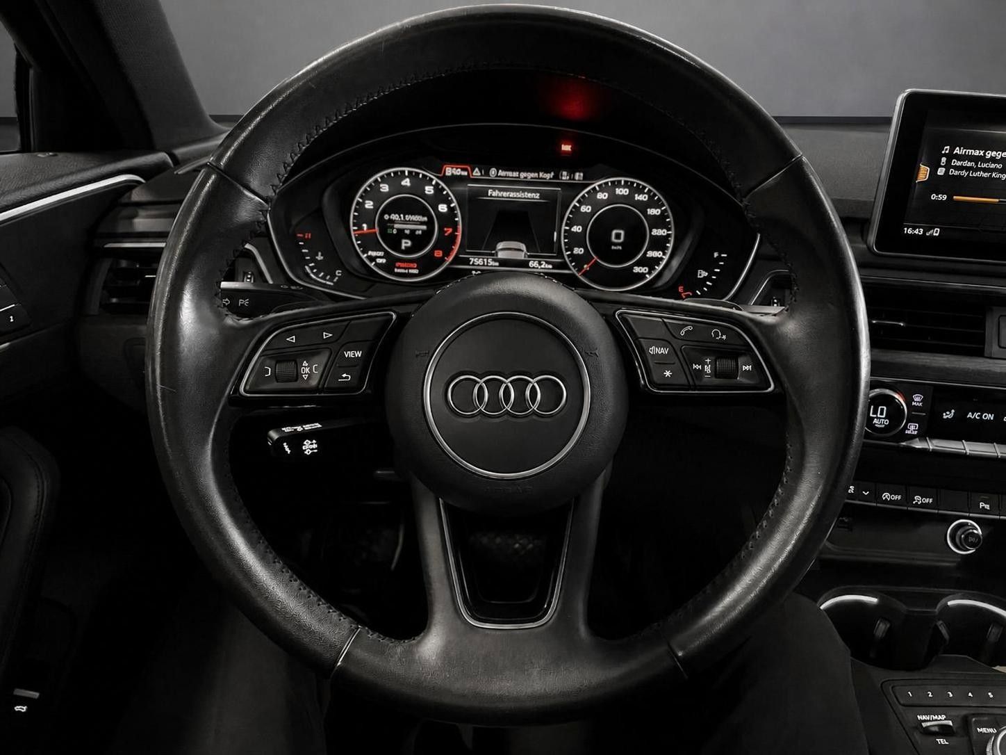Audi A4 45 TFSI S tronic quattro S line foto 12