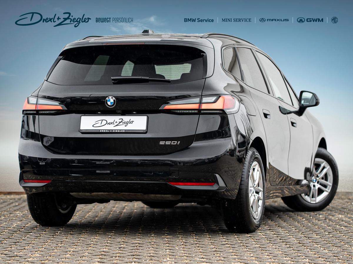 BMW 220i Active Tourer AHK PANO KoZg AdLED RFK Shado