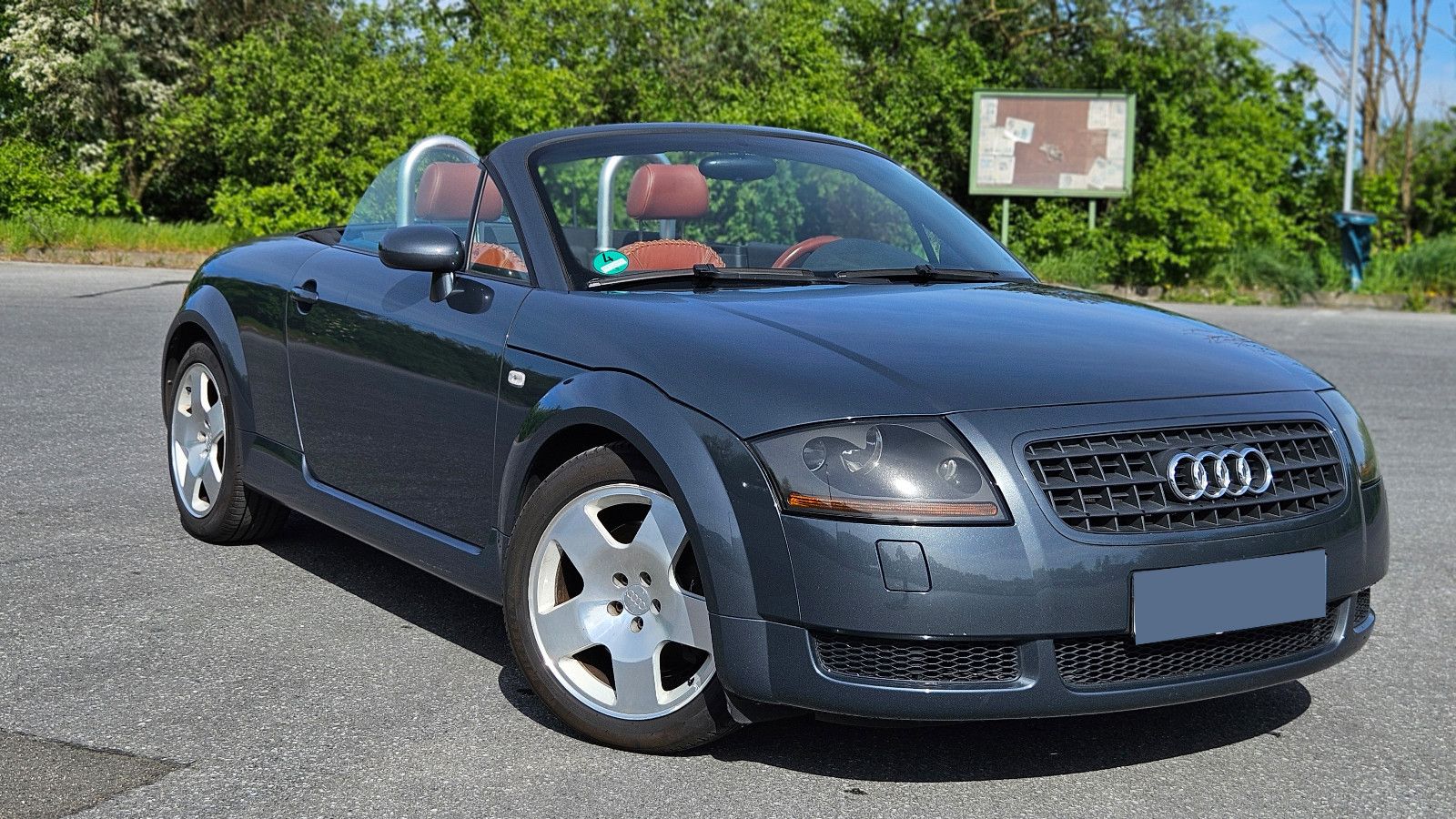 AUDI TT Coupe/Roadster 1.8 T Roadster BOSE Edition