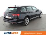 Volkswagen Passat 1.5 TSI ACT Elegance Aut.*NAVI*LED*ACC* - VW Passat Gebrauchtwagen in Köln