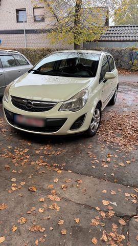 Opel Corsa D / 1.Vorbesitzer// 5 türer