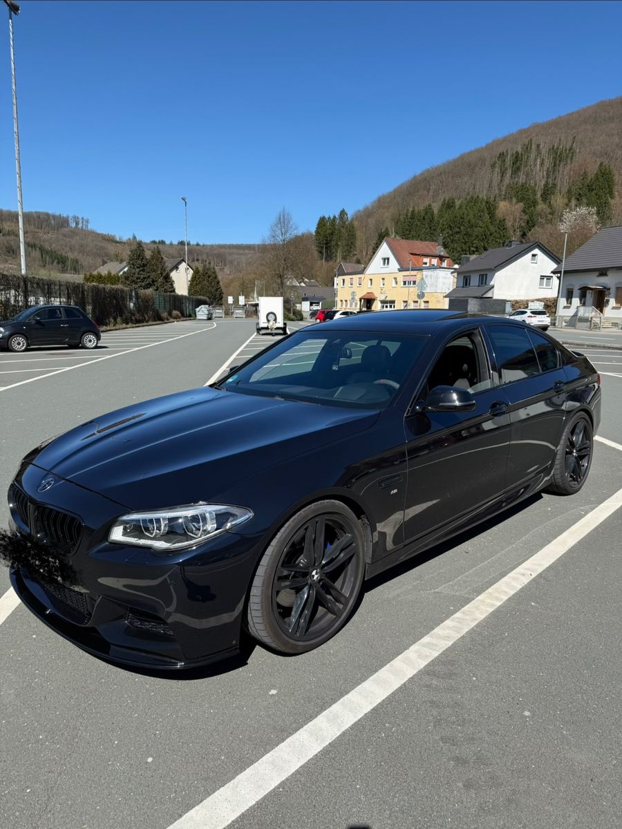 BMW 530d xDrive A -