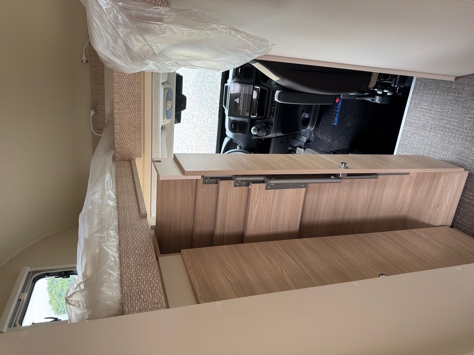 Fahrzeugabbildung Eura Mobil Activa One AO 650 HS Travel Plus/Mark./Fahrradt.