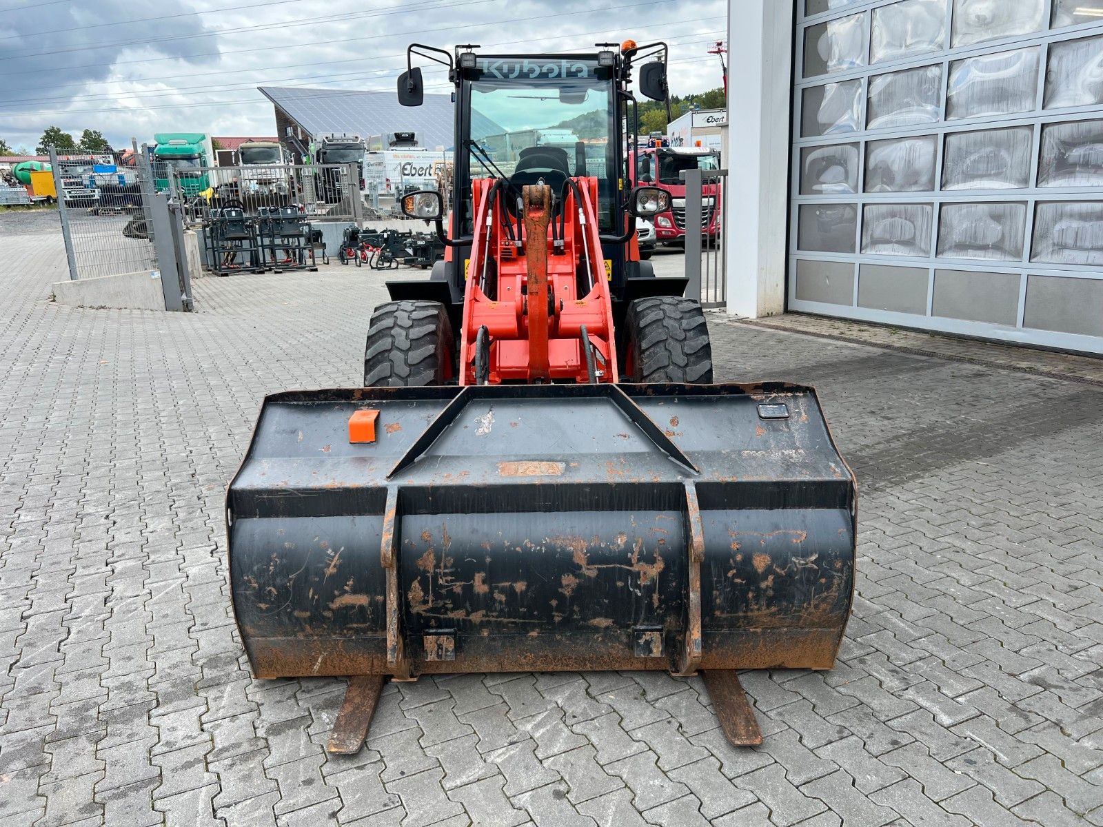 Fahrzeugabbildung Kubota R070 / Gabel & Schaufel / nur 1.869h!