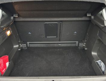 Fotografie 8 des Opel Grandland (X) Grandland (X)Plug-In-Hybrid SHZ Anhängerkupplung