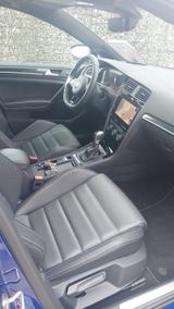 Volkswagen Golf 7R Performance mit Vollausstattung - : V mit