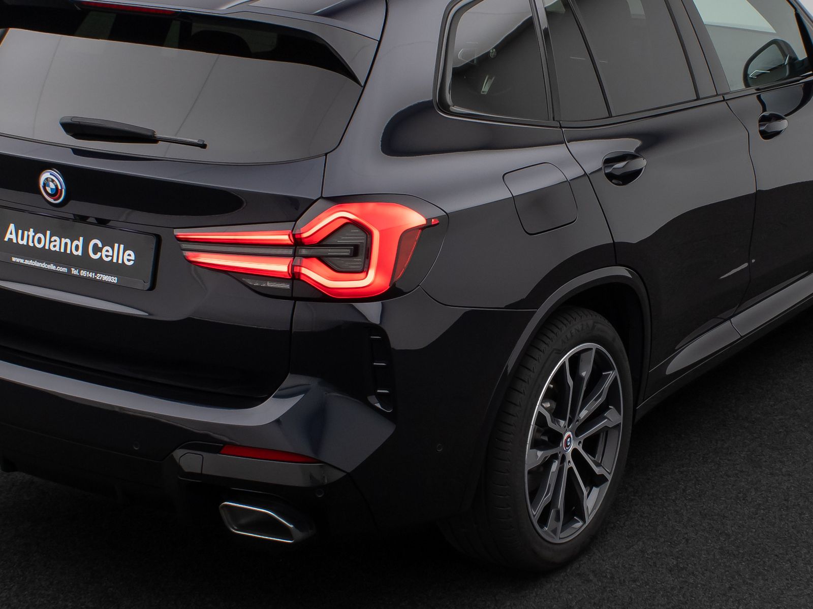 Fahrzeugabbildung BMW X3 xD20d M Sport Laser Kamera H/K DAB AHK 20Zoll