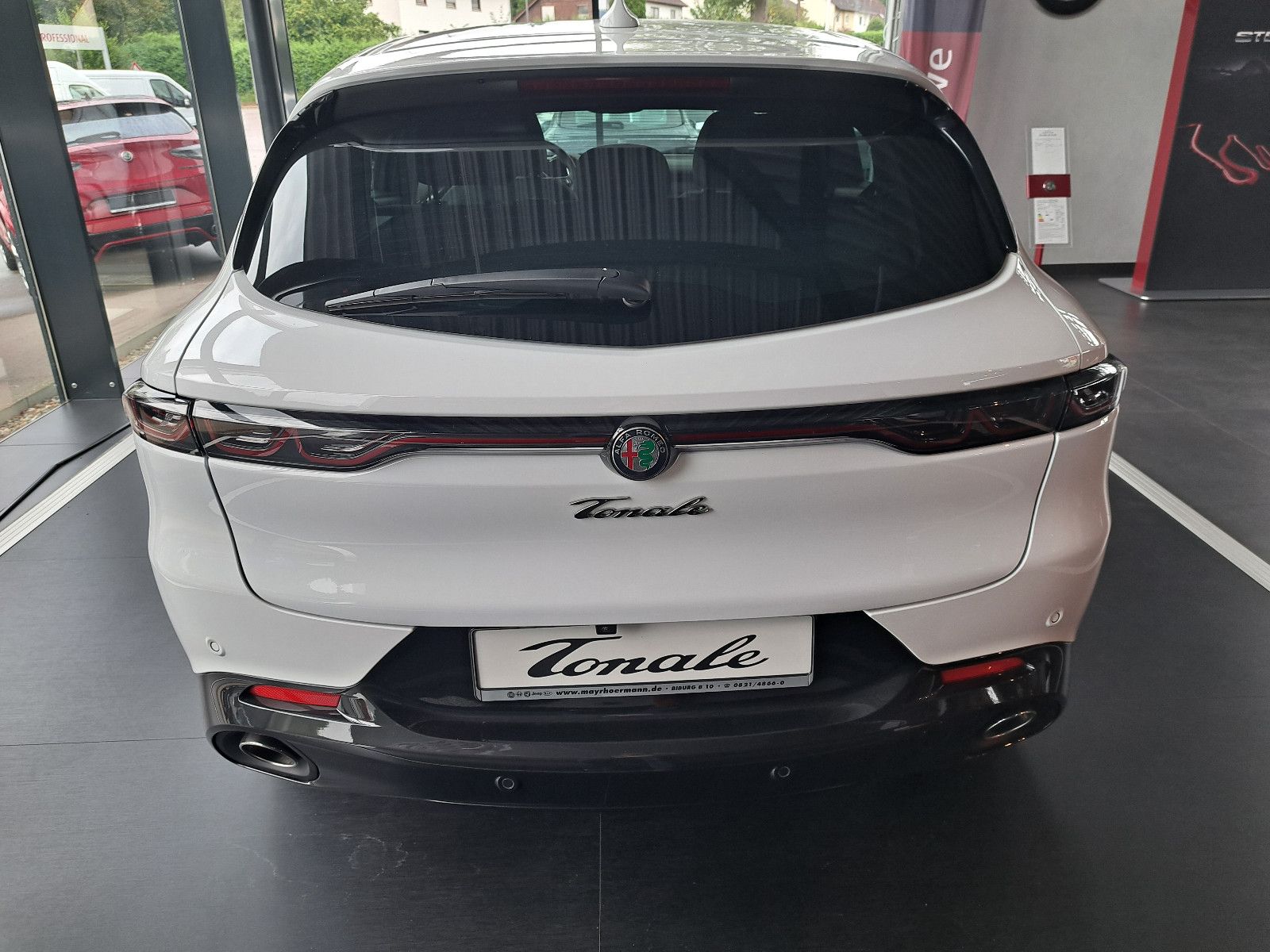 Fahrzeugabbildung Alfa Romeo Tonale Veloce Plug-In-Hybrid AWD