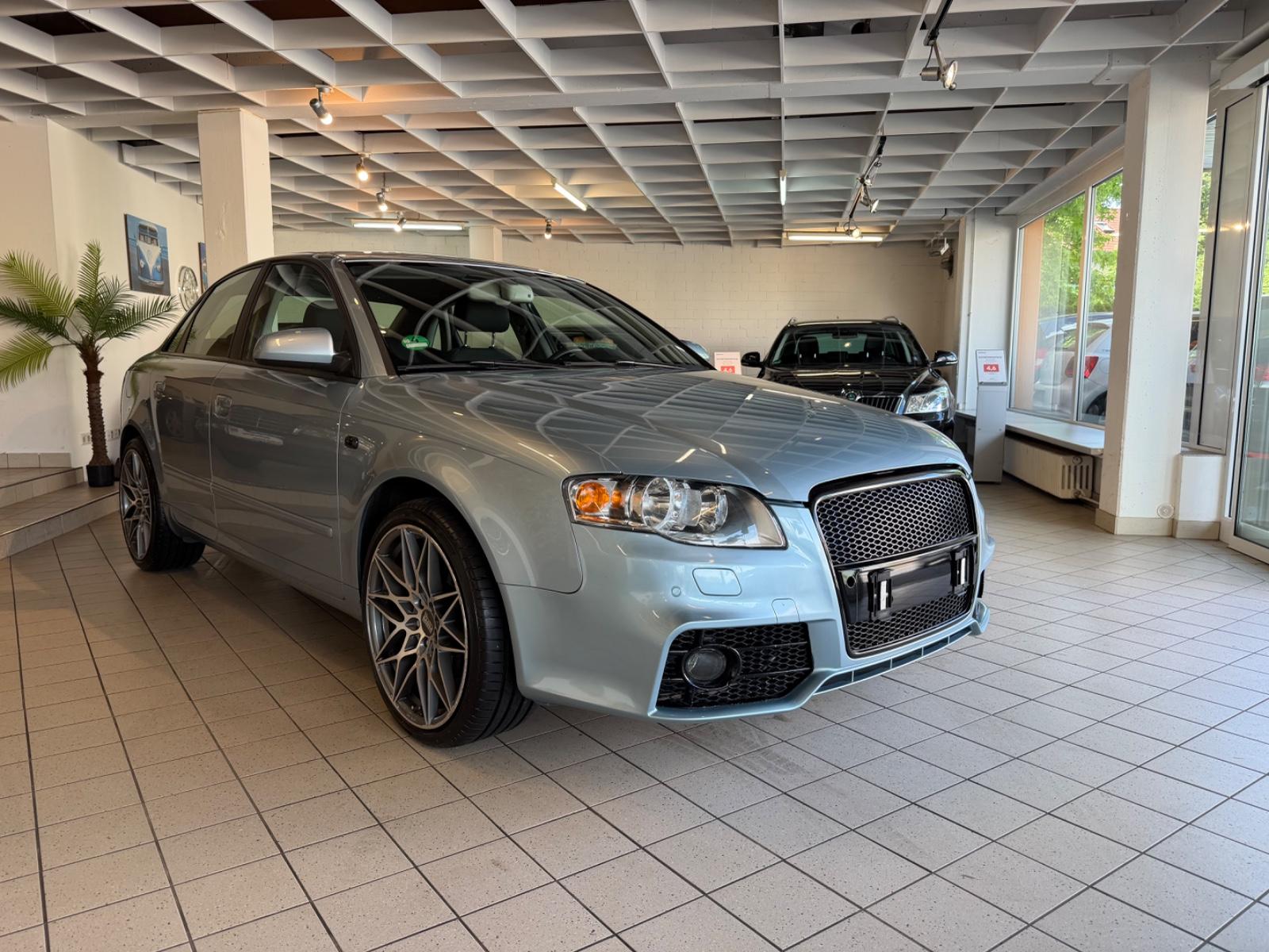 Audi A4 3.2 FSI *AUTOMATIK+TÜV & AU*