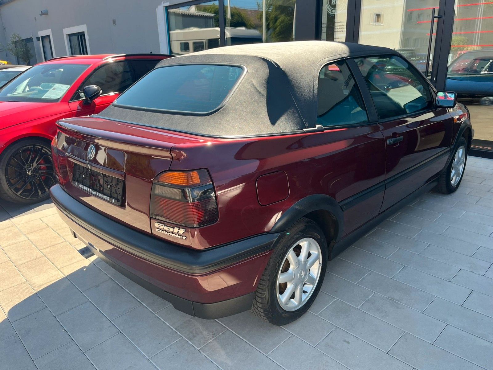 Fahrzeugabbildung Volkswagen Golf 3 Cabriolet*1.Hand*elktr. Verdeck