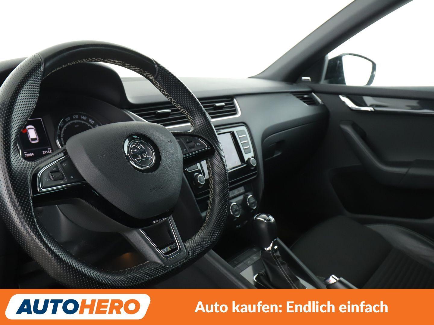 Skoda Octavia 2.0 TDI RS Aut.*NAVI*XENON*TEMPO*CAM*PDC