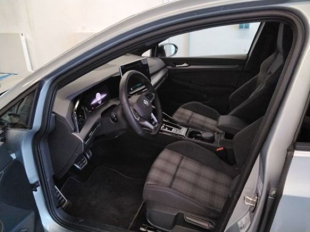 Volkswagen Golf - Bild 6