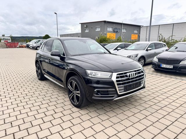 AUDI Q5 quattro 4X4 ALLRAD AHK/NAVI/KAMERA