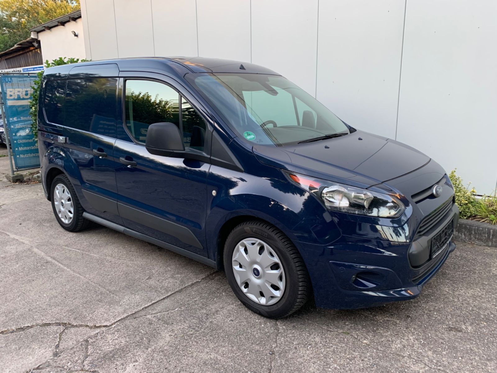 Ford Transit - 1