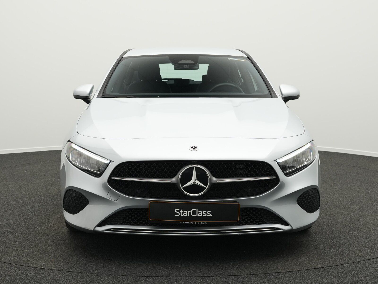 Mercedes-Benz A 180 d Progressive LED+Kamera+MBUX+Apple imagem 2
