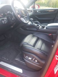 Porsche Cayenne - 11