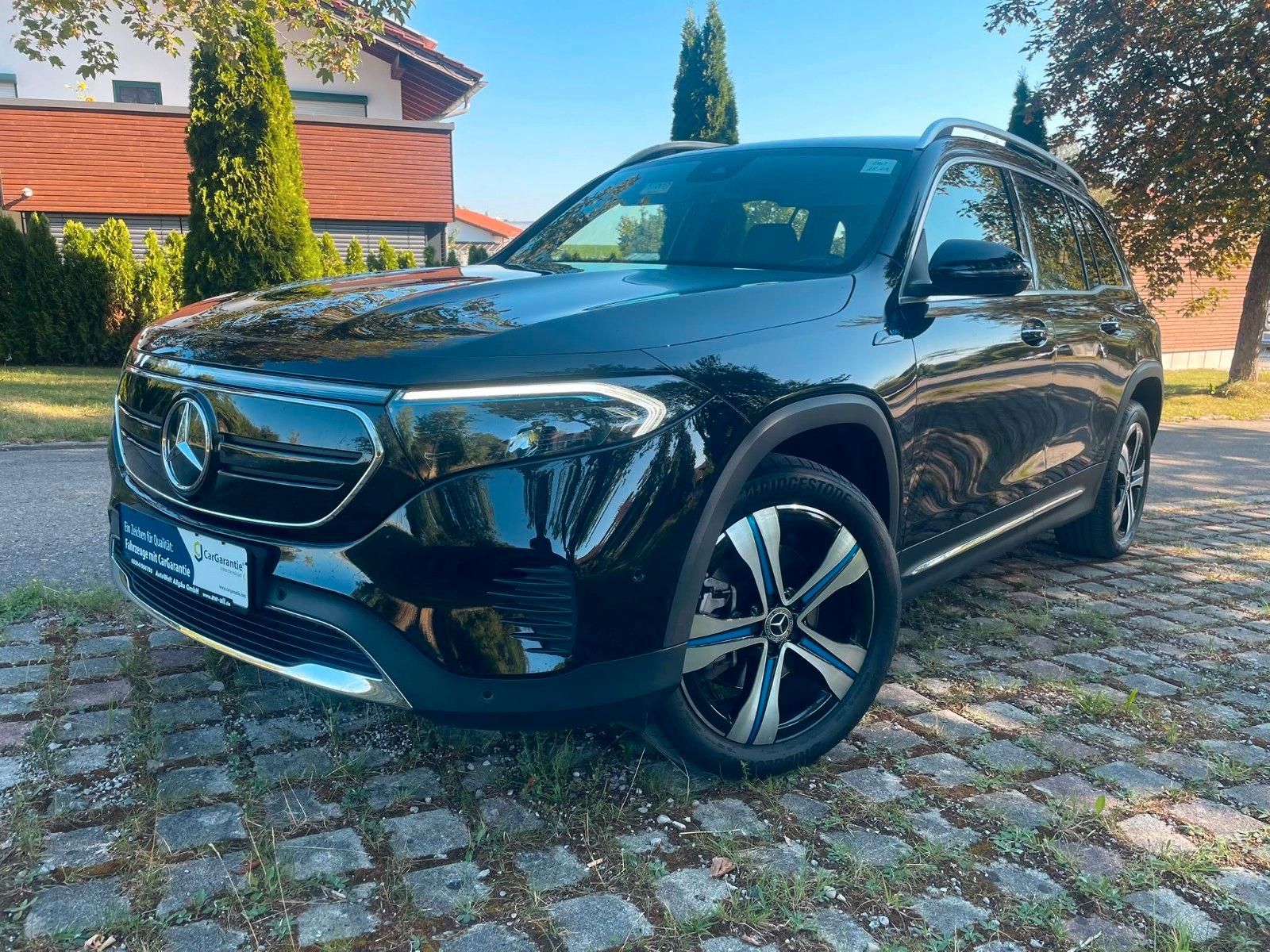 Mercedes-Benz EQB 300 4Matic Electric Art/LED/Leder/SHZ/19"