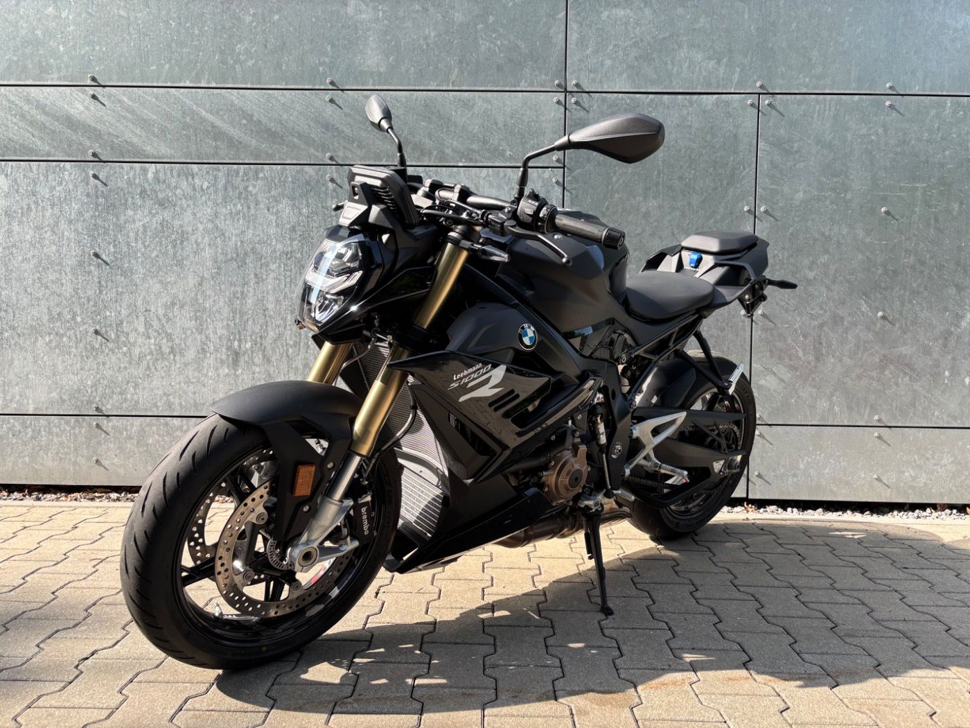 Fahrzeugabbildung BMW S 1000 R Komfortpaket, Dynamikpaket