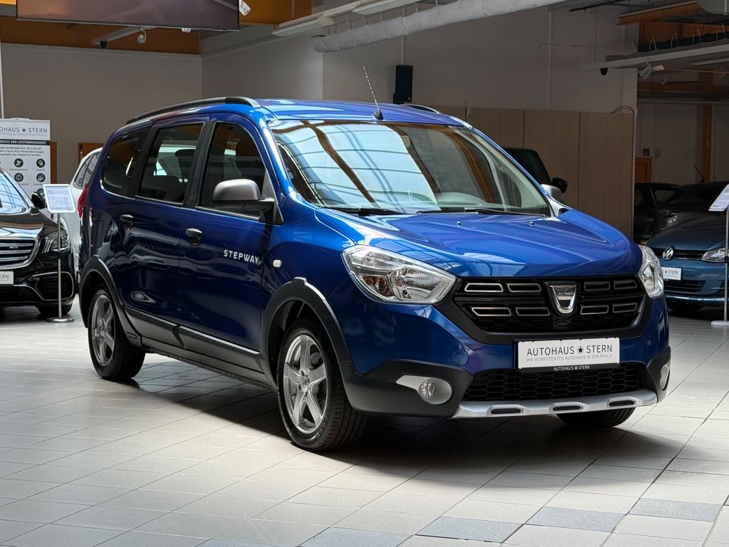 DACIA Lodgy Stepway Plus|7-Sitzer|SHZ|PDC|Kamera|Klima DACIA Lodgy Stepway Plus|7-Sitzer|SHZ|PDC|Kamera|Klima