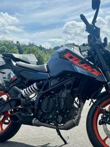 KTM 125 Duke ABS I Top-Zustand! TÜV NEU, Garagen FZ - KTM KLEINKRAFTRAD