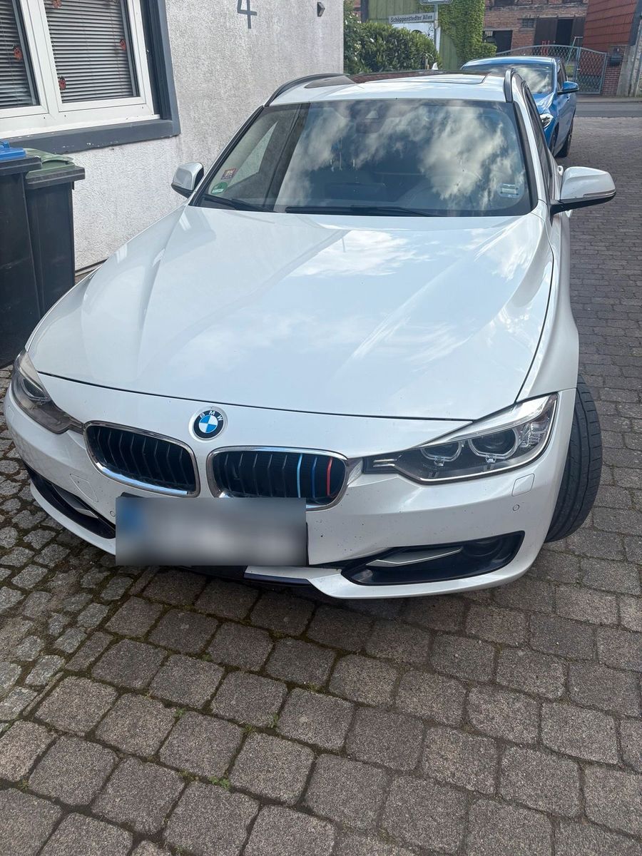 BMW 320