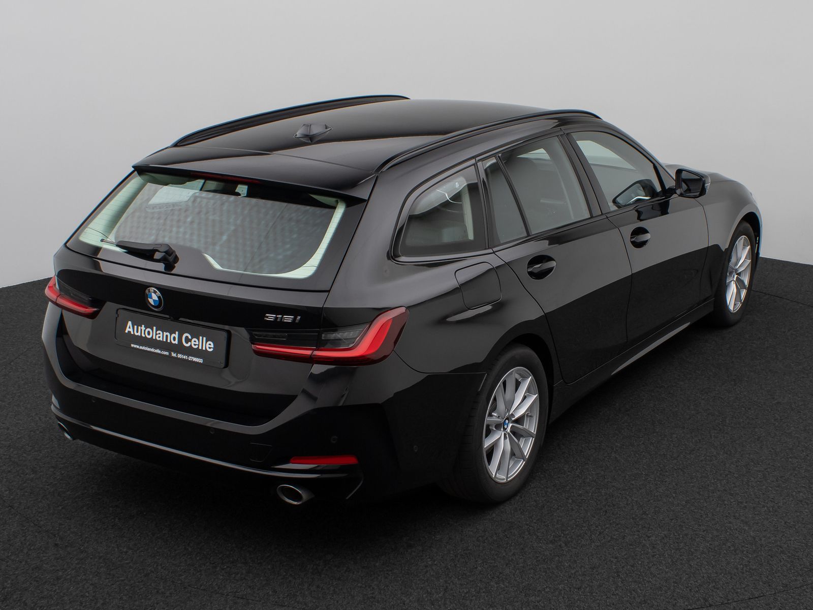 Fahrzeugabbildung BMW 318i Kamera DAB Widscreen Sportlenkrad Alarm LED