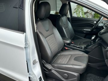 Ford Kuga - 8