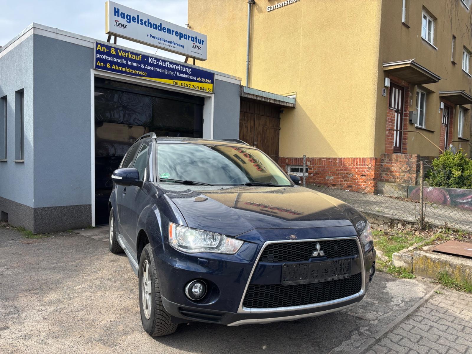 Mitsubishi Outlander Intense 4WD