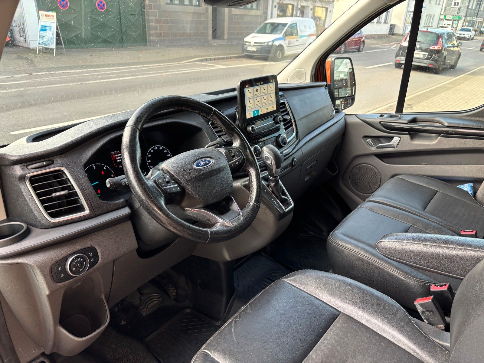 Fahrzeugabbildung Ford Transit Custom Kasten 290 L1 Sport*LED*Standheiz