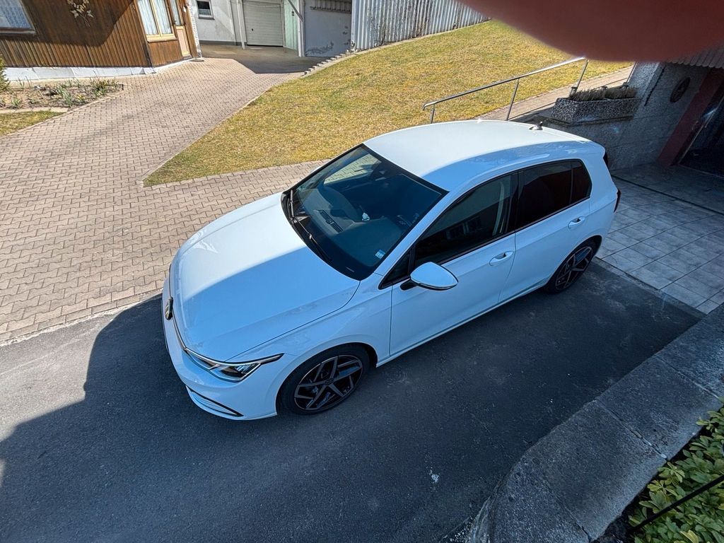 Image of Volkswagen Golf