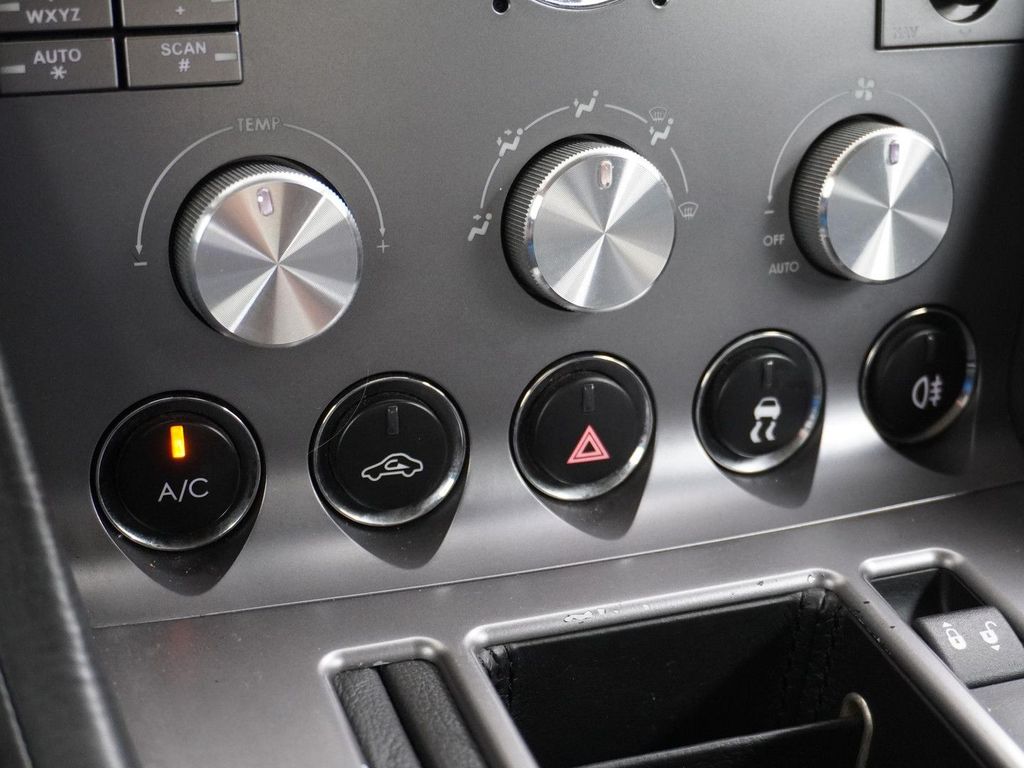 Aston Martin DB9 Volante 5.9 V12 Touchtronic NL Auto |  navi