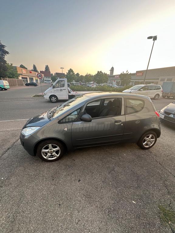 Mitsubishi Colt