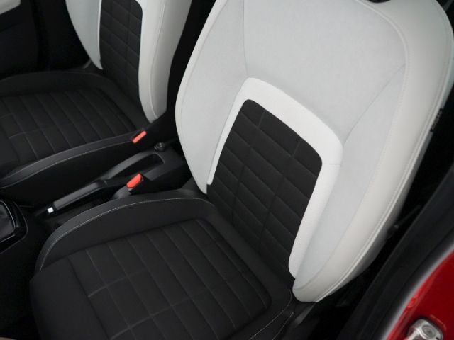 C3 MAX+NAVI+RÜCKFAHRKAMERA+SITZ-/LENKRADHEIZUNG+
