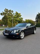 Mercedes-Benz Mercedes Clk 320 Cabrio Facelift - gebrauchte Mercedes-Benz CLK 320 aus dem Jahr 2002