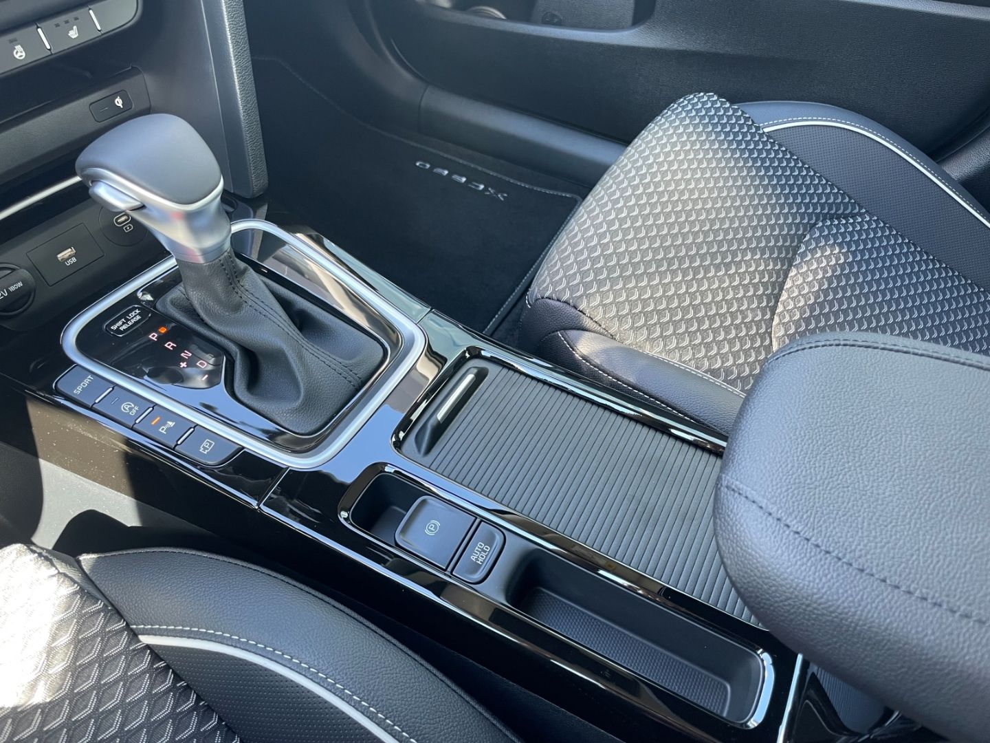 Fahrzeugabbildung Kia XCeed Spirit LED totWinkAss SpurhalteAss Navi