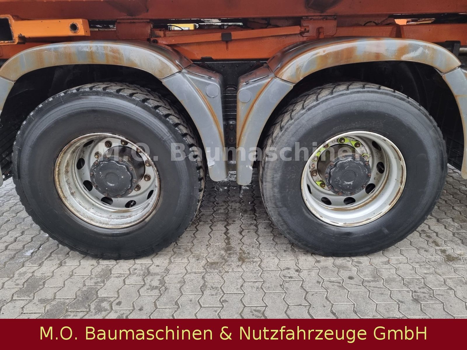 Fahrzeugabbildung MAN TGA 33.430 /Kipper+Kran Funk/6x6