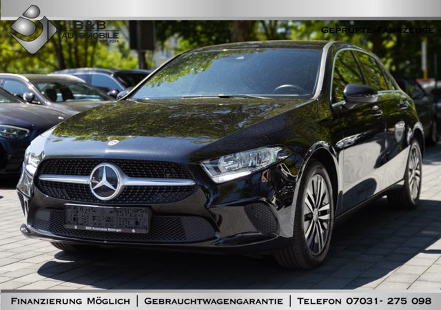 MERCEDES-BENZ A 250e Progressive 1HAND/NAVI/KAMERA