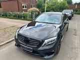 Mercedes-Benz S 63 AMG Mercedes-AMG S 63 4MATIC L AMG - Mercedes-Benz S 63 AMG von privat
