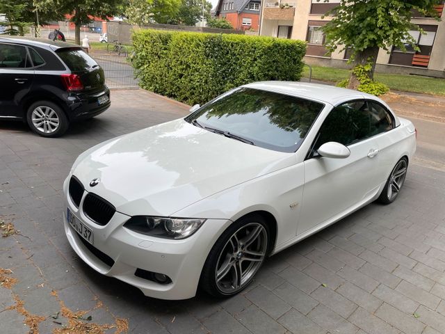 BMW 335i Cabrio DKG Performance