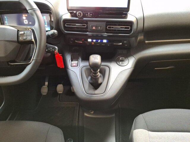 Citroën Berlingo M PLUS 1.5 D 100 // Rent 6 Mon. // +180