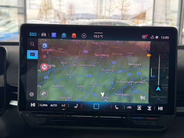 Volkswagen T-Roc 1.5 eTSI R-Line Navi AHK Kamera ACC SitzHZ