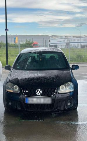 Volkswagen Golf 5 V GTI