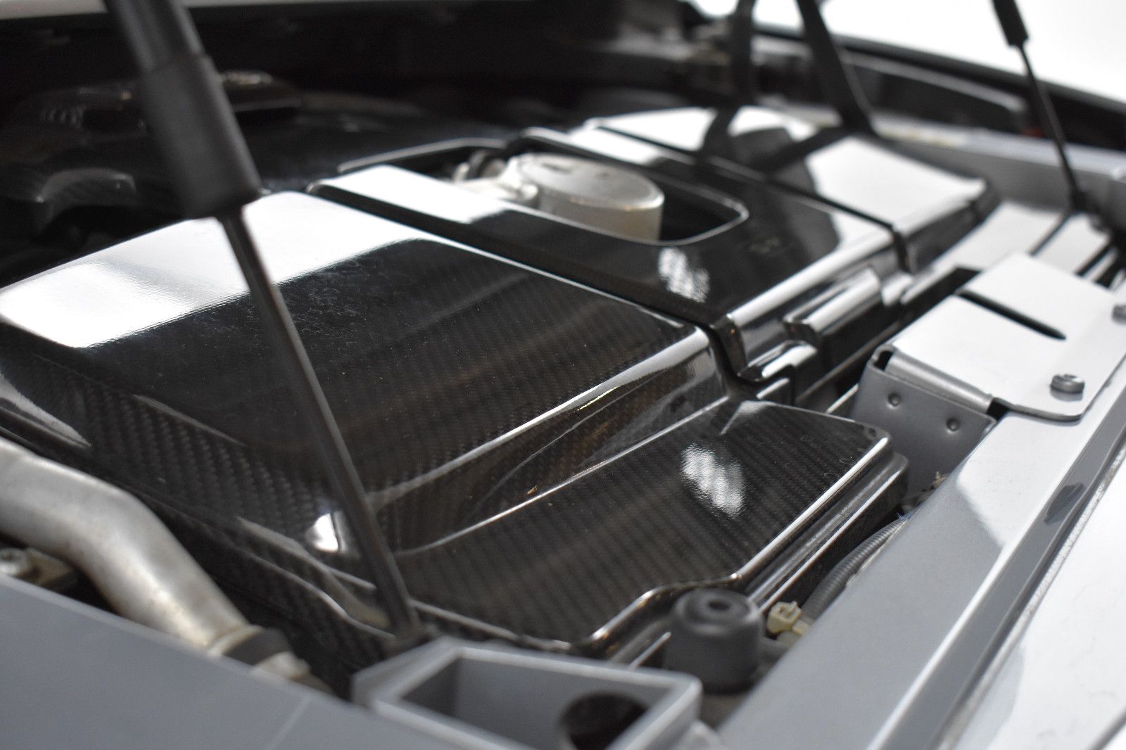 AUDI R8 Spyder V10 5.2FSI quatt LMited Edition 04/30 - Image 22