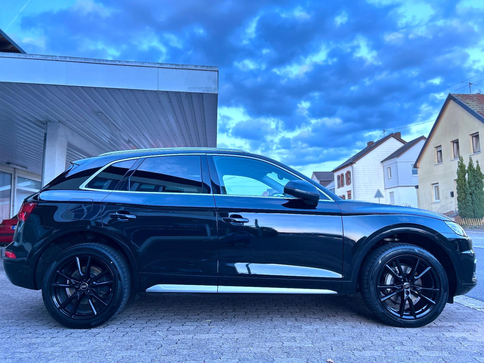 Audi Q5 quattro sport 2,0 Ltr. Aut. Navi Xenon Kamera